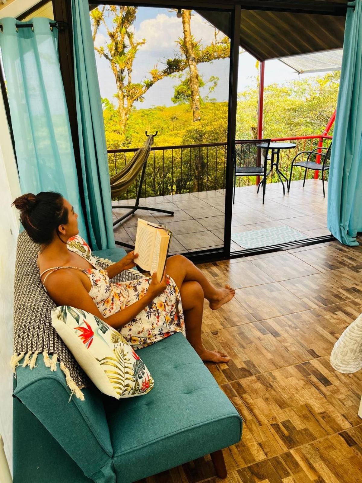 Garza Del Sol Glamping Rio Celeste Buganvilia Esterno foto