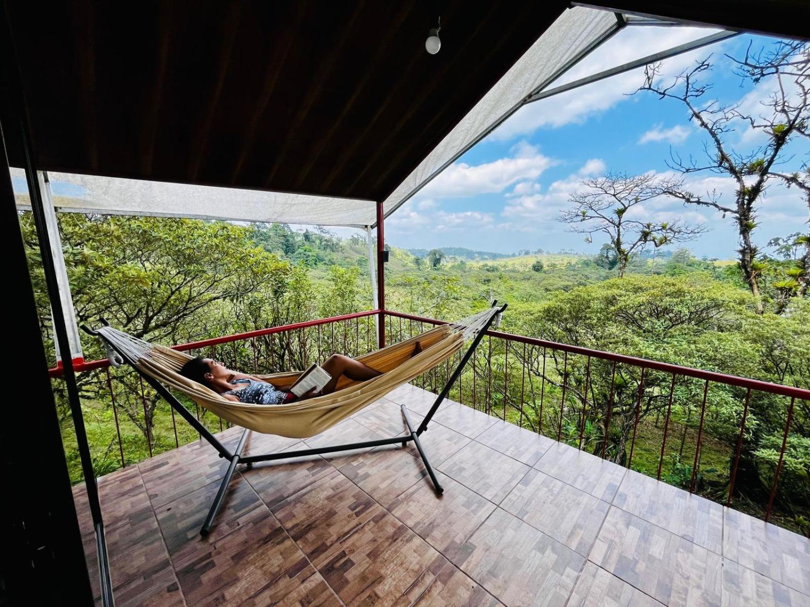 Garza Del Sol Glamping Rio Celeste Buganvilia Esterno foto
